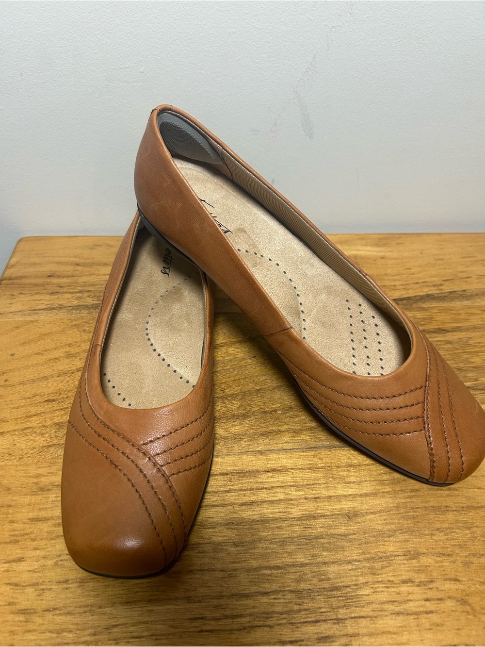Trotters Cognac Slip-On Ballet Flats